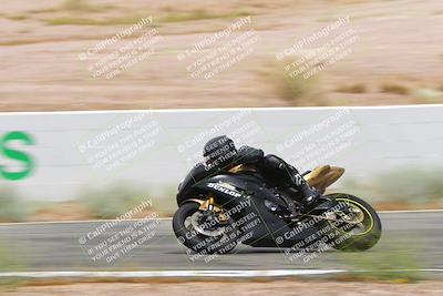 media/Jun-04-2022-WERA (Sat) [[b852bbbd55]]/Race 8 Superbike Expert Novice V7 HW/